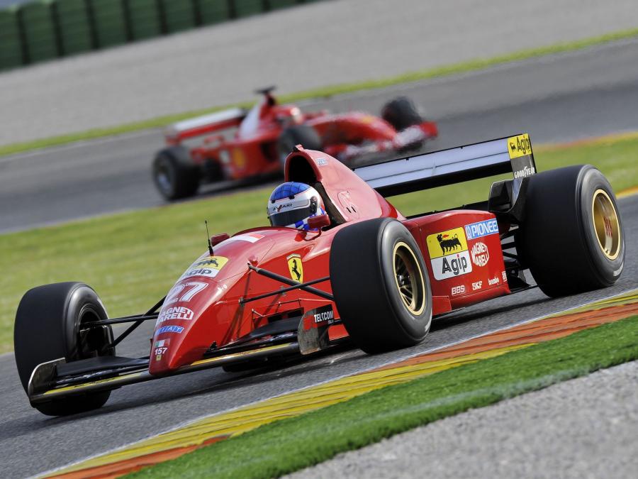  Ferrari 412 T2 1995 года  (фото 2 из 23)